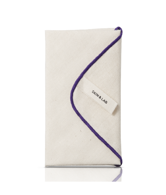 Серветка-рушник для очищення шкіри обличчя SKIN&LAB Cleansing Towel violet